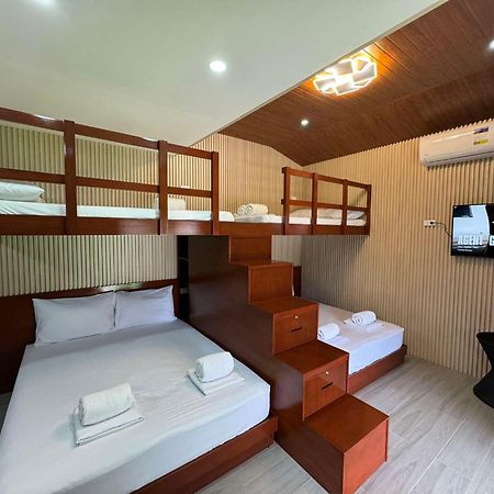 Youhan Beach Resort San Antonio  Kültér fotó