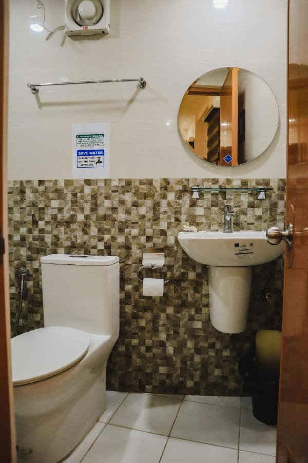 Youhan Beach Resort San Antonio  Kültér fotó