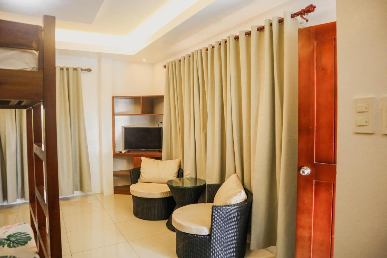 Youhan Beach Resort San Antonio  Kültér fotó