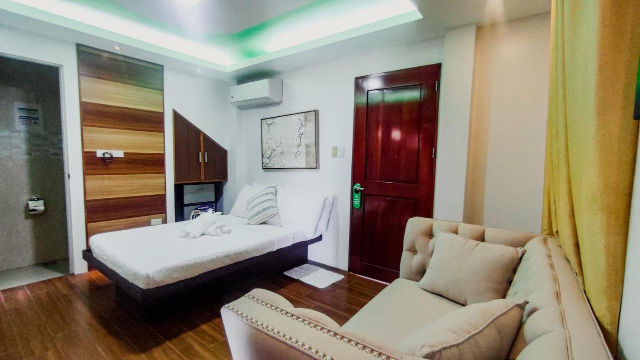 Youhan Beach Resort San Antonio  Kültér fotó