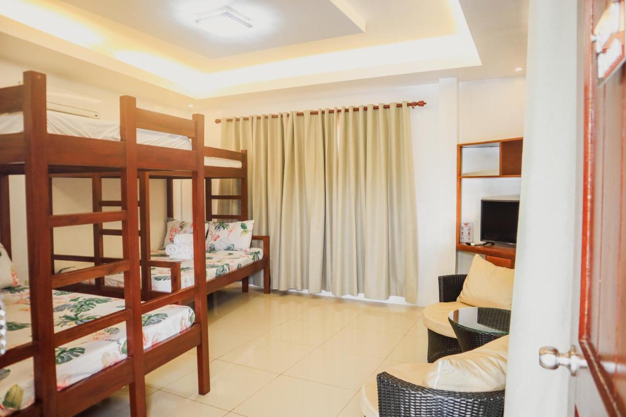 Youhan Beach Resort San Antonio  Kültér fotó