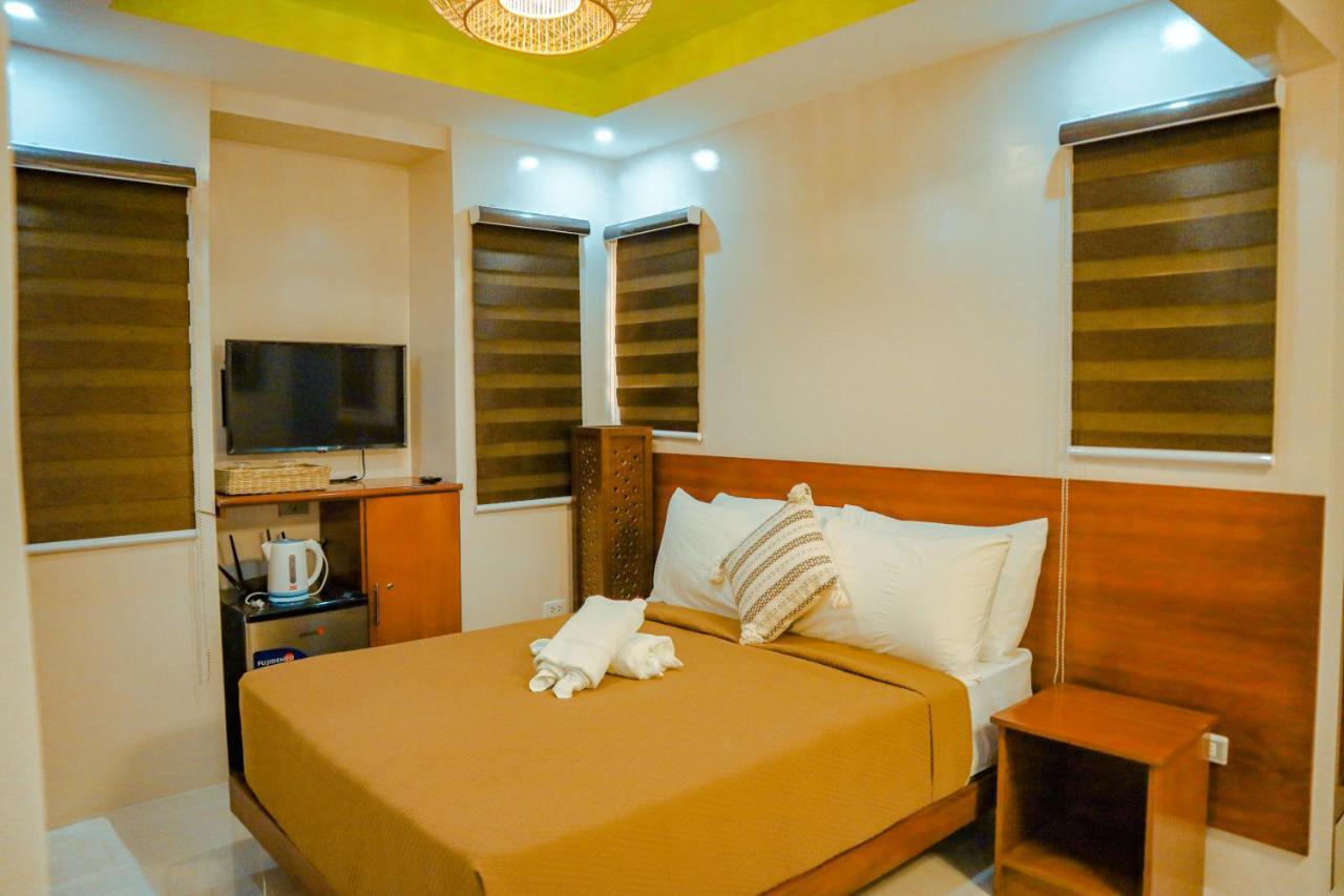 Youhan Beach Resort San Antonio  Kültér fotó